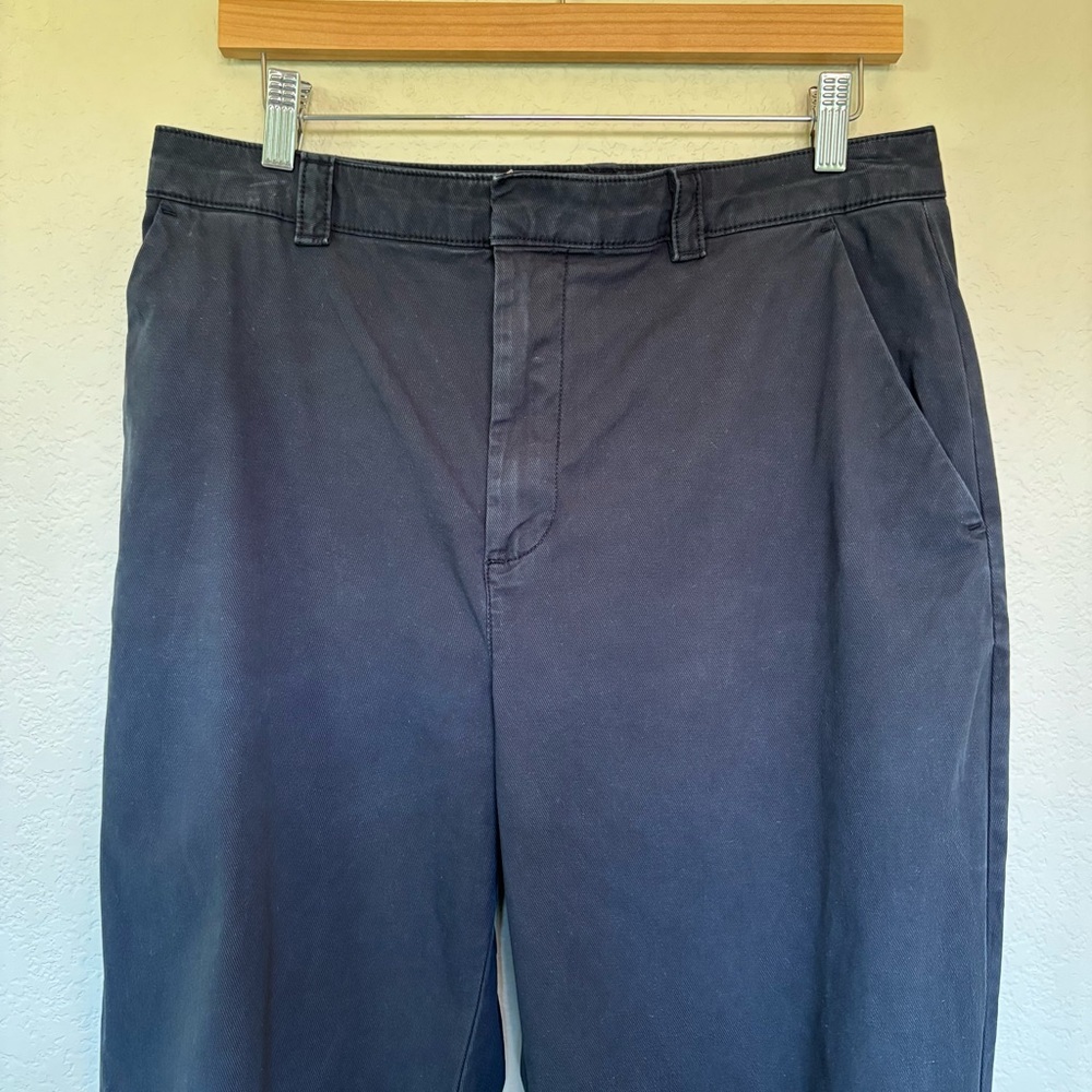 GAP Women's Mid Rise, Straight Up Khaki, Grey Chinos, Size 8 - Picture 4 of 12
